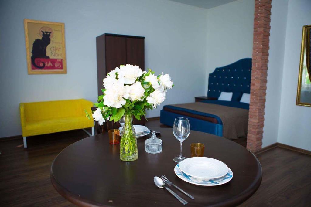 Apartment On Ovodova *